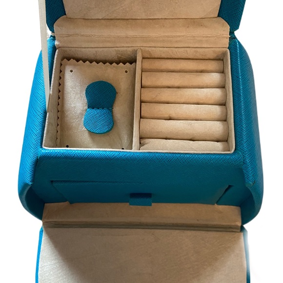 Tuscan Designs Jewelry Box - Picture 4 of 6